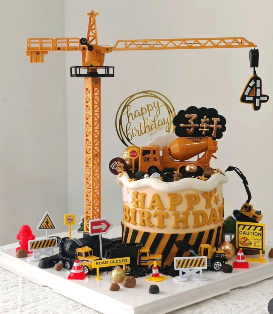Construction Cake - Themed Design Cake by Honey Cakey, Bandar Mahkota Cheras