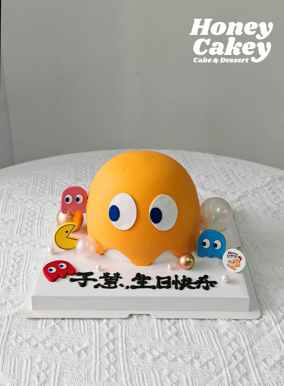 Pacman - 3D Fondant with Buttercream Cake by Honey Cakey, Bandar Mahkota Cheras