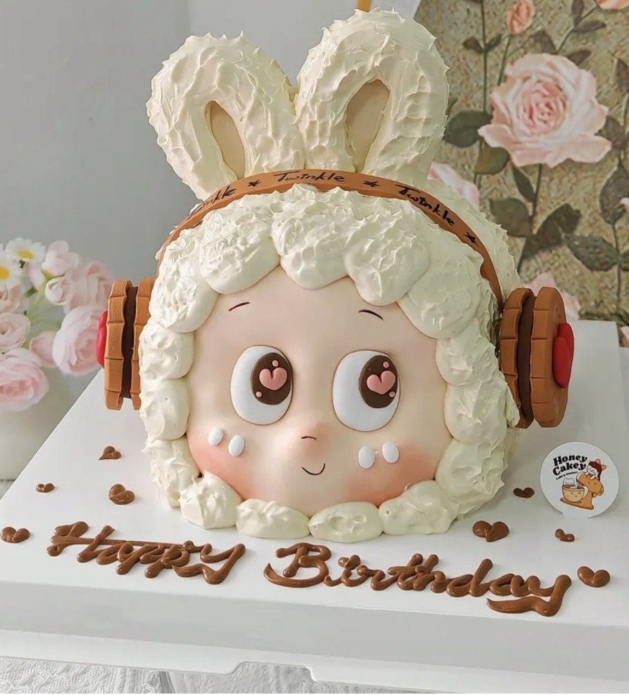 Twinkle Squishy with Earphone - Butter Cream Character Cake by Honey Cakey, Bandar Mahkota Cheras